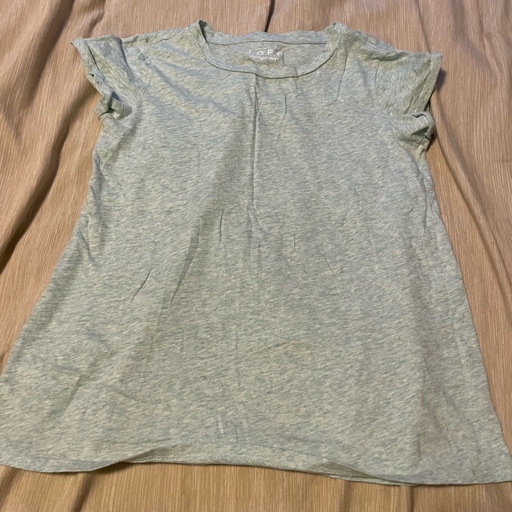 Loft t-shirt.  Size small.  Heather green